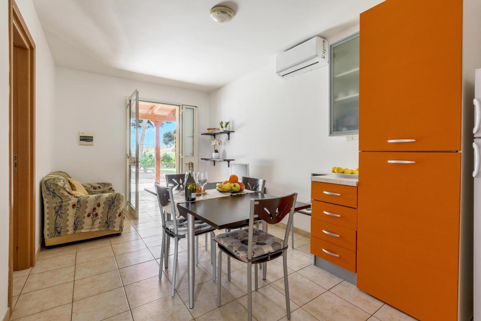 Residence Garden Sea Porto Cesareo Exterior foto
